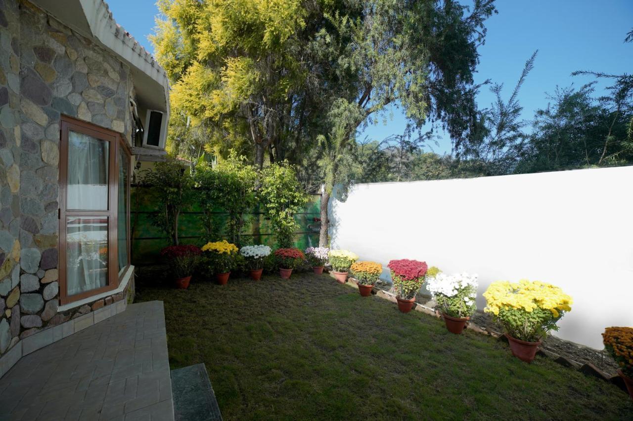 Country Inn Tarika Riverside Resort Jim Corbett Garjia Exterior foto